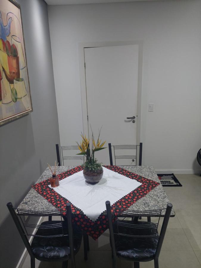 Otimo Apartamento Sobreloja Com Wifi E Estacionamento Incluso Maringa Exterior photo